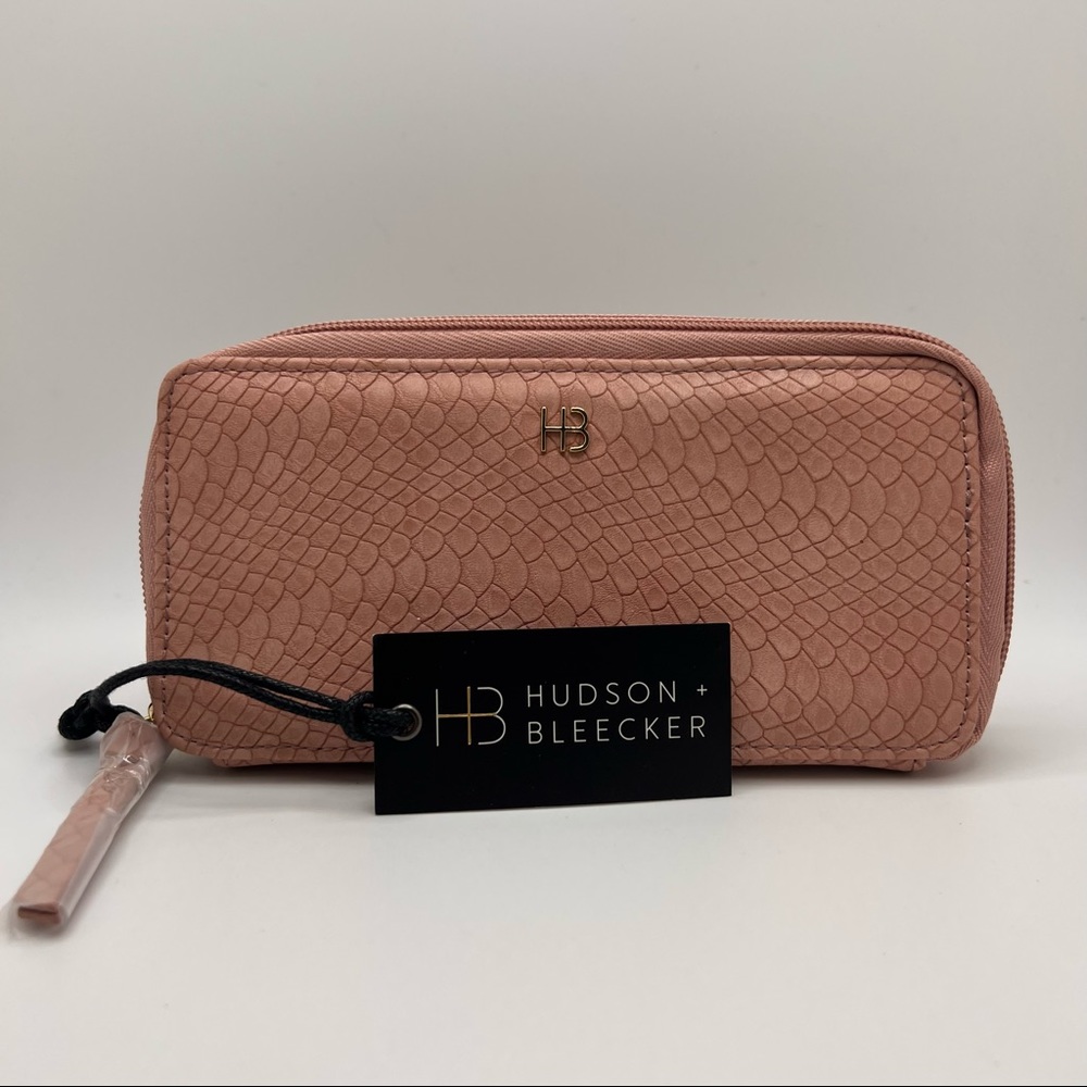 Hudson and Bleecker Bonjour Dusty Rose Smartphone Wallet w/Card Slots